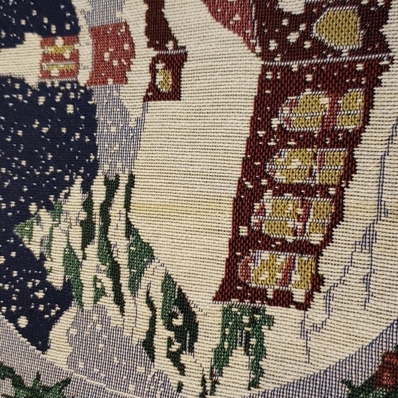 set of 4 Placemats Christmas and runner Tapestry Circle winter house framed - Picture 8 of 13